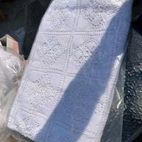 Copriletti all’uncinetto doppi e un singolo