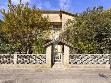 VILLA SINGOLA A ALBAREDO D'ADIGE