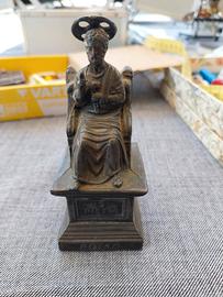 statua in metallo
