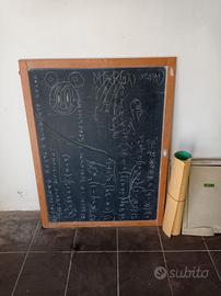 lavagna scolastica vintage cm.100x130 lesionata 