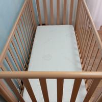 lettino con materasso 