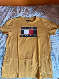 magliettina tommy hilfiger