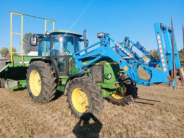 trattori attrezzatura agricola 