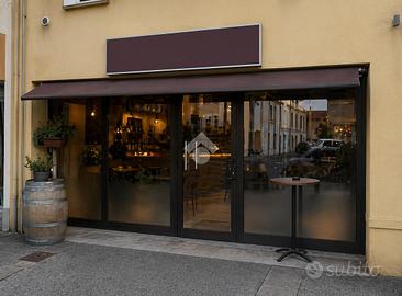 NEGOZIO A SAN MARTINO DI LUPARI