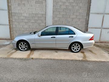 c220 Mercedes 