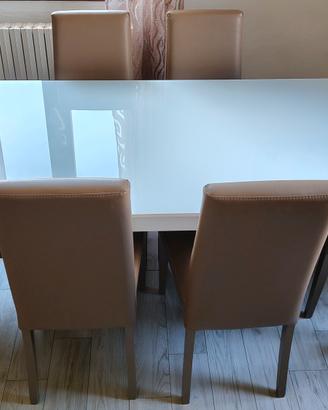 Tavolo Vetro Allungabile (fino a 261cm) + 6 Sedie 