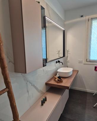 Arredo bagno completo