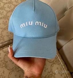 Cappello blu Miu Miu