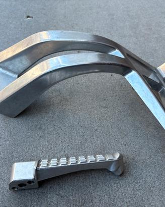 staffa e pedana Triumph Speed Triple 1050