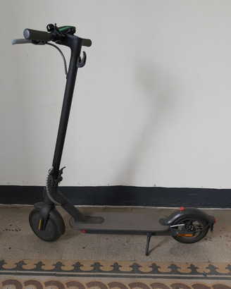 Monopattino elettrico Xiaomi M365