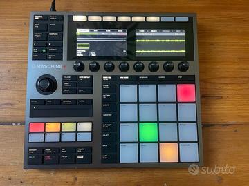 Native Instruments Maschine Plus