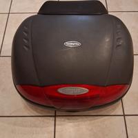 Bauletto moto 45 lt marca GIVI mod. Simply