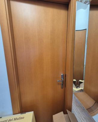 n. 6 porte in legno