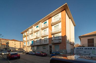 2 LOCALI A GRUGLIASCO