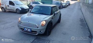MINI COOPER D 1.6