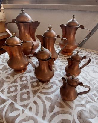 set di 7boccali / brocche in rame e ottone