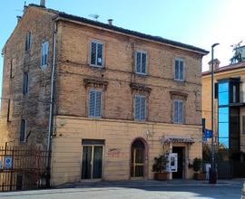 Due appartamenti a ridosso del Centro Storico