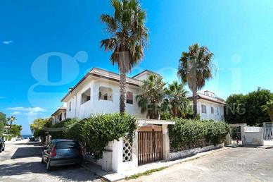 Villetta quadrifamiliare Giovinazzo
