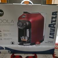 Macchina caffè Lavazza A Modo Mio Idola Nera NUOVA