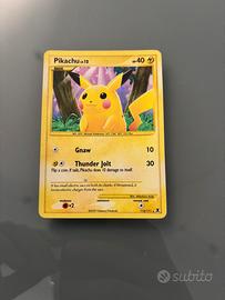 carta pokemon da collezione