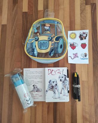 Set passatempo per bambini,disegno,matite,sticker