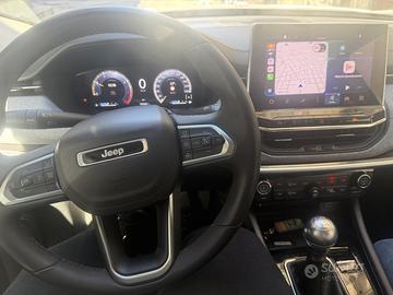 Jeep Compass 1.6 longitude