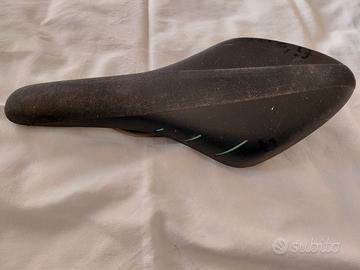 Sella Fizik Arione R3