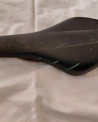 Sella Fizik Arione R3