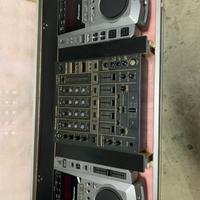 Pioneer DJM 600 mixer + 2 consolle DMP 555 + case