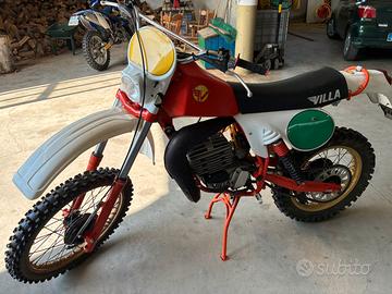 Villa moto cross