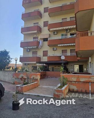 Appartamento di 90 m² con 2 locali a Marina di Gio