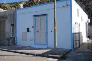 Lipari bilocale sul mare LIBERO DAL 15 AGOSTO