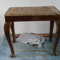 Poggiapiedi sgabello vintage