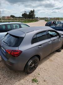 TUTTI RICAMBI MERCEDES A B C Glc Vito w177 w211 SL