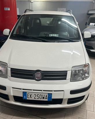 Fiat Panda anno 2011 benzina metano