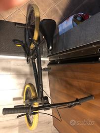 Bicicletta bmx