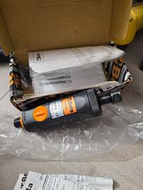 smerigliatrici ad aria pneumatiche e 220v