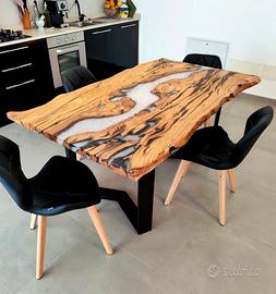 🌿Tavoli in legno e resina 