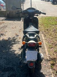 Piaggio Scarabeo 50 cc - Ciclomotore - Usato fermo
