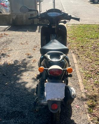 Piaggio Scarabeo 50 cc - Ciclomotore - Usato fermo