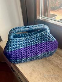 Borsa realizzata a mano