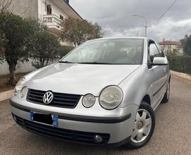 VOLKSWAGEN POLO 1.4 FSI (75cv)