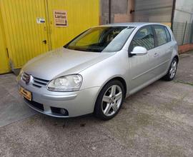 VOLKSWAGEN Golf 2.0 16V TDI 4mot. 5p. Sportline