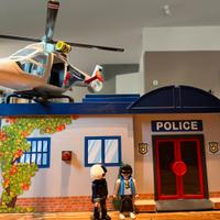Elicottero e stazione di polizia playmobil