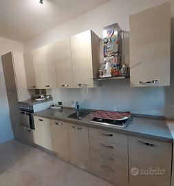 Cucina 4 metri lineari