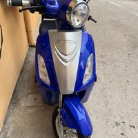 Scooter per disabili/carrozzina