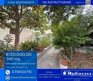 Casa indipendente con ampio cortile
