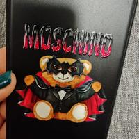 cover IPhone X-Xs nuova Moschino 