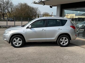 Toyota RAV4 D-4D 136 CV Sol BUONE CONDIZIONI