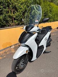Honda Sh 350 sport